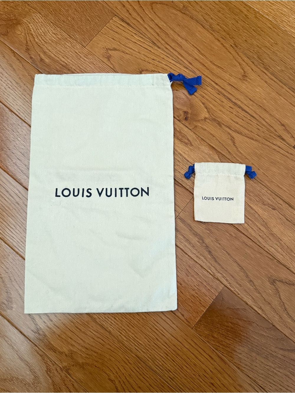Louis Vuitton Cream Canvas Dust Bags with Blue Drawstrings